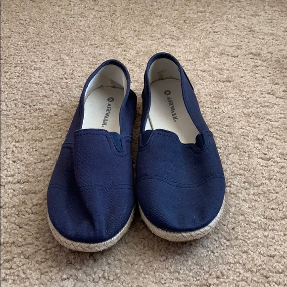 Airwalk Shoes - Navy Blue Canvas Shoes